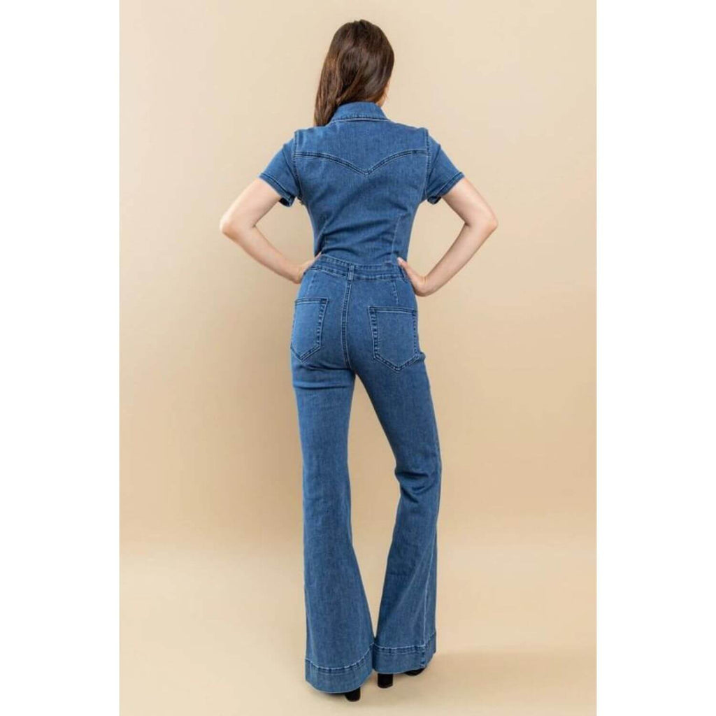 Western Chic Denim Jumpsuit - Add a Touch of Cowgirl Elegance